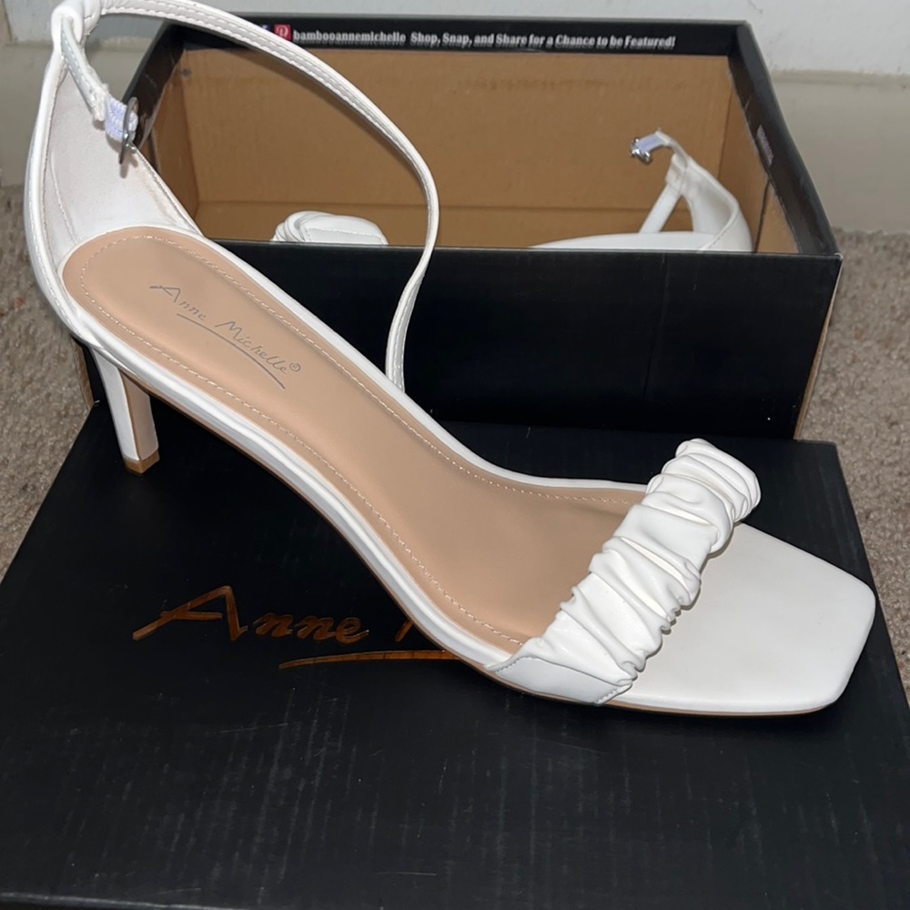 Anne Michelle Heels